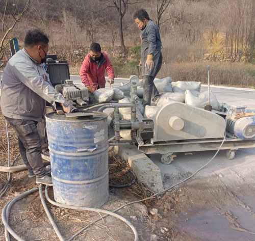 洮北路面下沉注浆